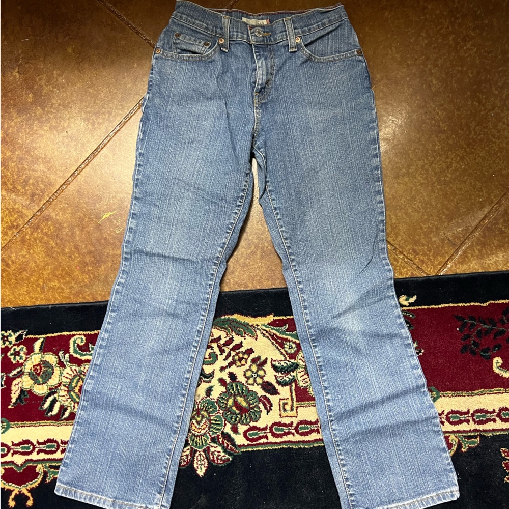 Medium Wash Relaxed Boot Cut Levi’s 550